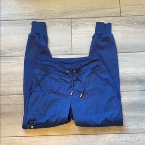 Size X Small Jaanuu Hybrid Joggers Scrubs